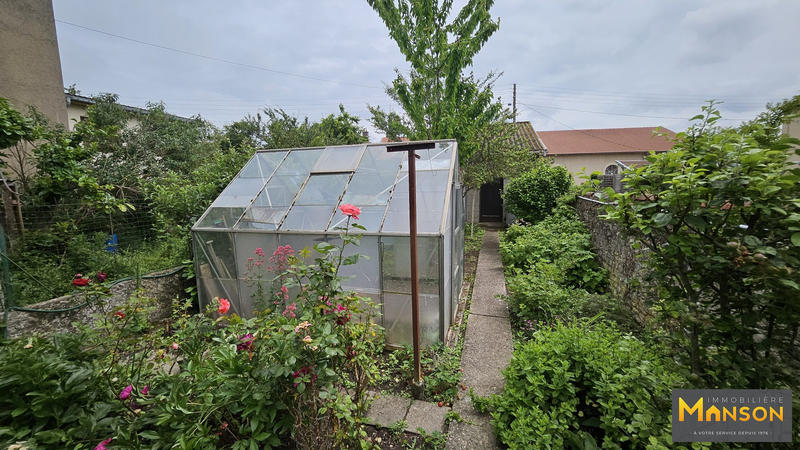 Maison traditionnelle - 115 m² - 5 pièces