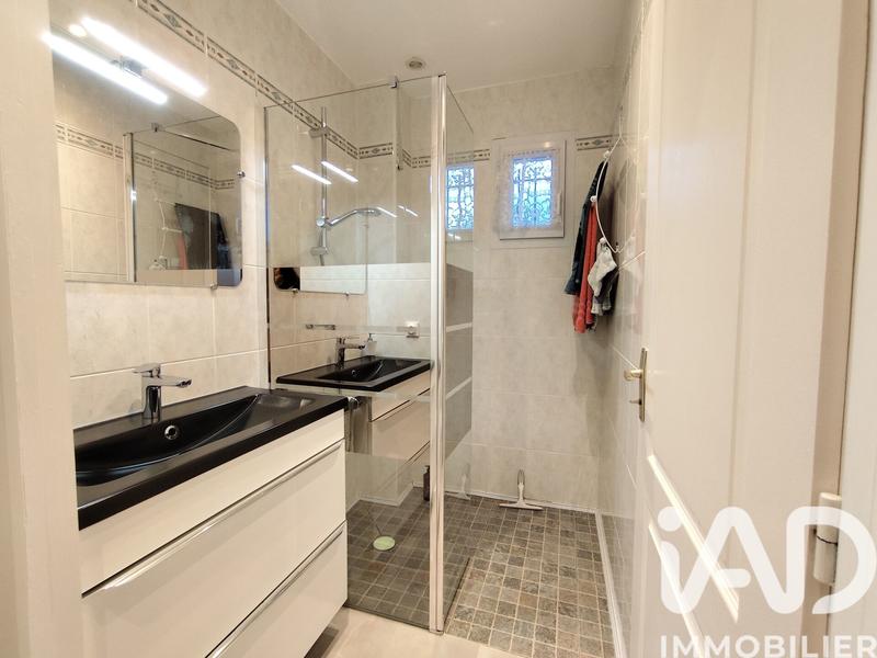 Maison - 128 m² - 6 pièces