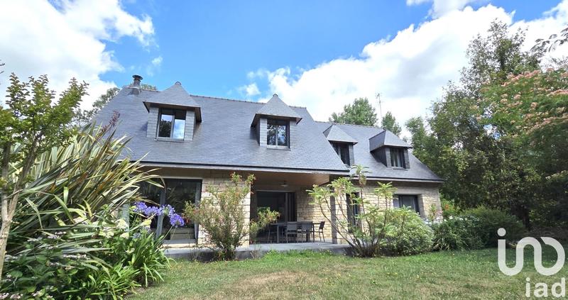 Maison de maîtres - 193 m² - 8 pièces