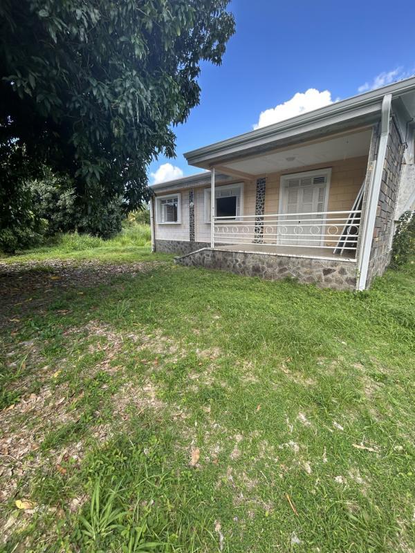 Maison - 105 m² - 4 pièces