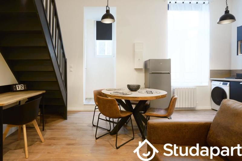 Chambre - 27 m² - 1 pièce