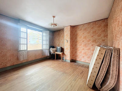 Maison - 170 m² - 7 pièces