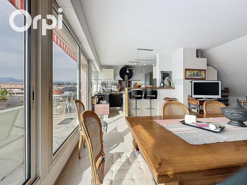 Appartement - 138 m² - 4 pièces