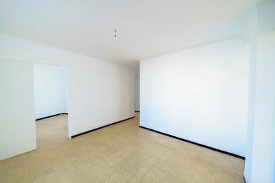 Appartement - 70 m² - 6 pièces