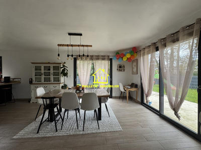 Maison - 150 m² - 5 pièces