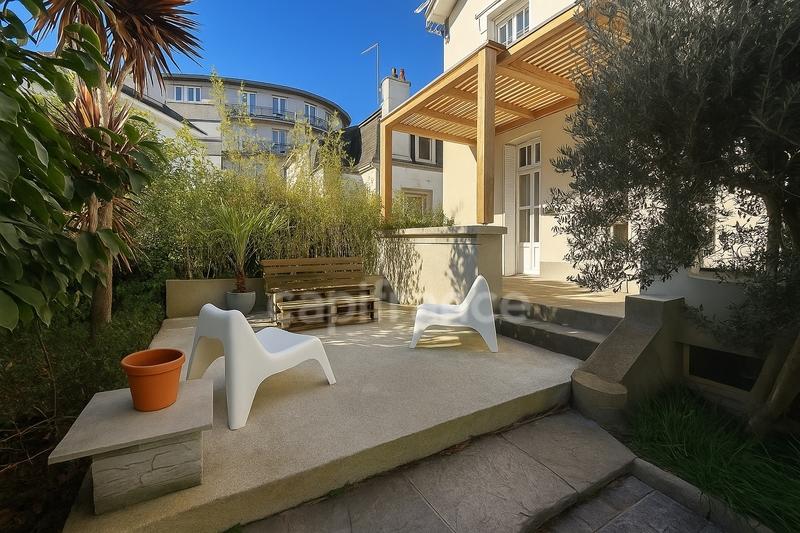 Maison - 155 m² - 6 pièces