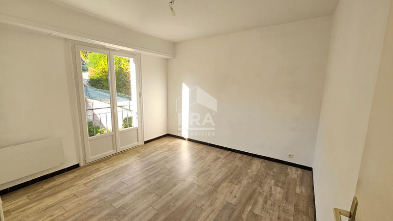Appartement - 78 m² - 3 pièces