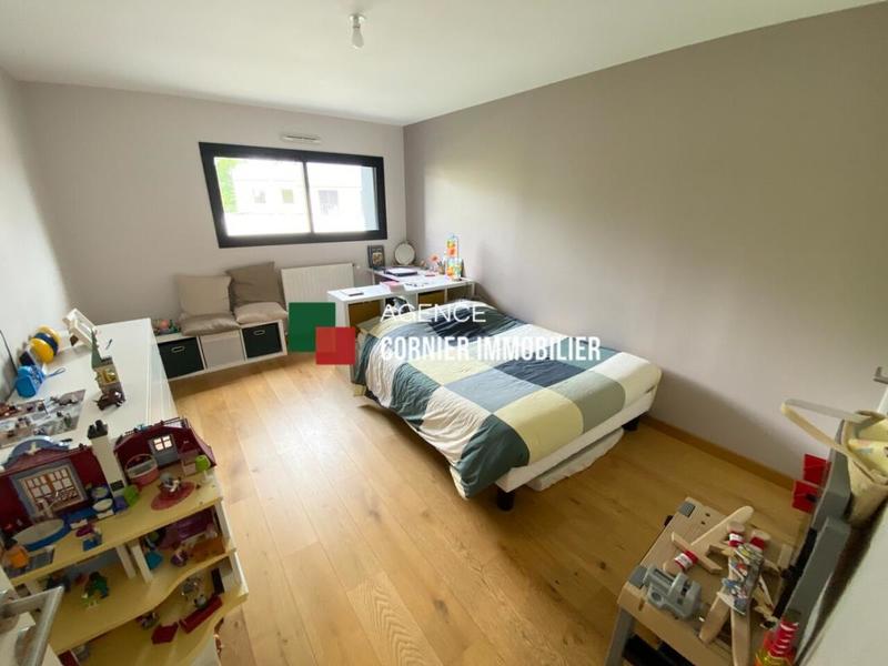 Pavillon - 156 m² - 6 pièces