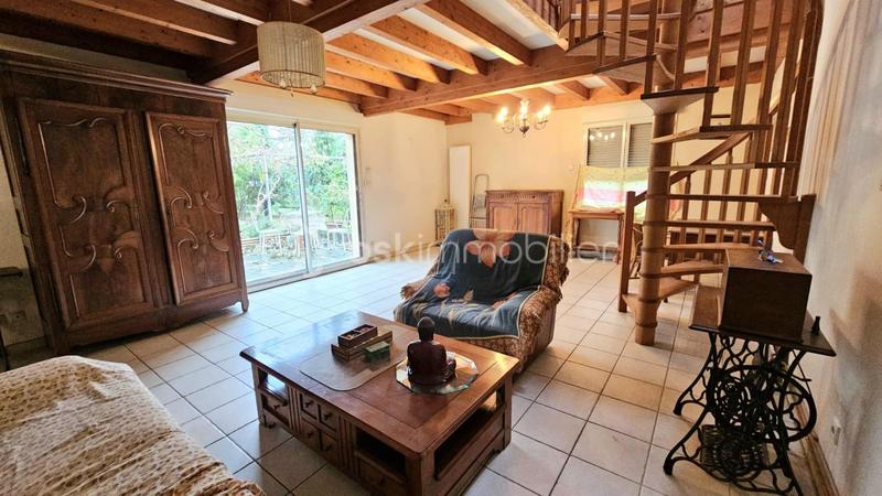 Maison - 190 m² - 10 pièces