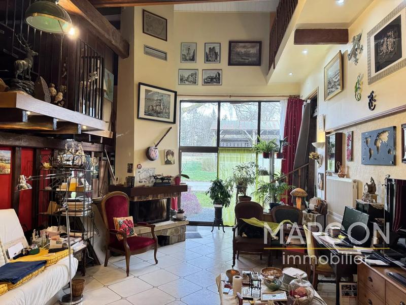 Maison - 175 m² - 10 pièces