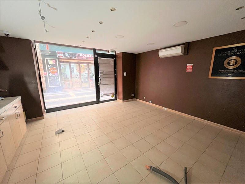 Immeuble - 257 m² - 12 pièces