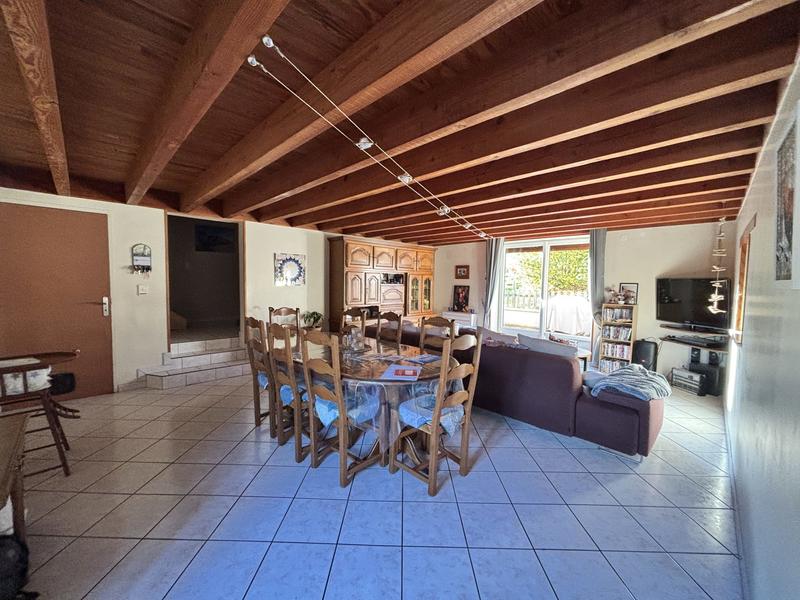 Maison ancienne - 180 m² - 9 pièces