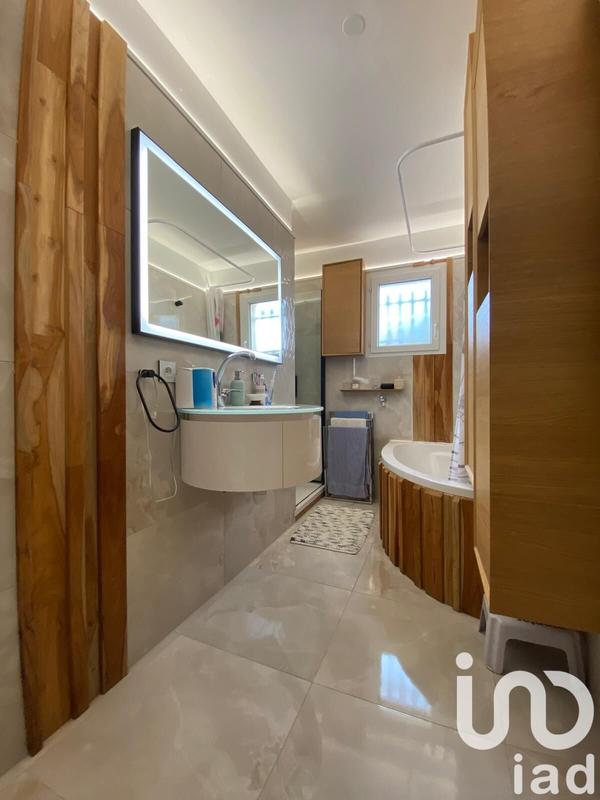 Maison - 103 m² - 3 pièces