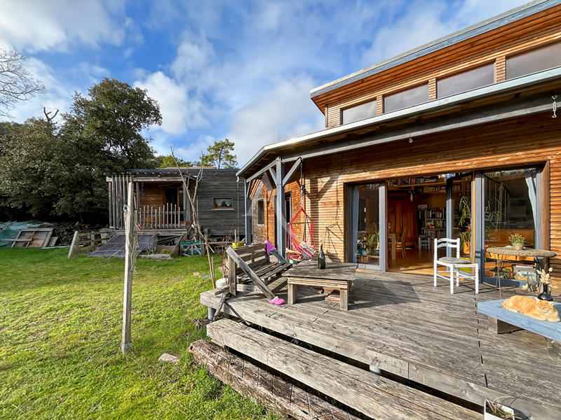 Maison - 110 m² - 6 pièces