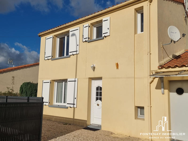 Maison contemporaine - 90 m² - 4 pièces