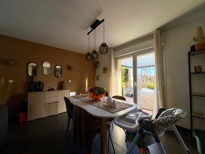 Maison - 98 m² - 4 pièces