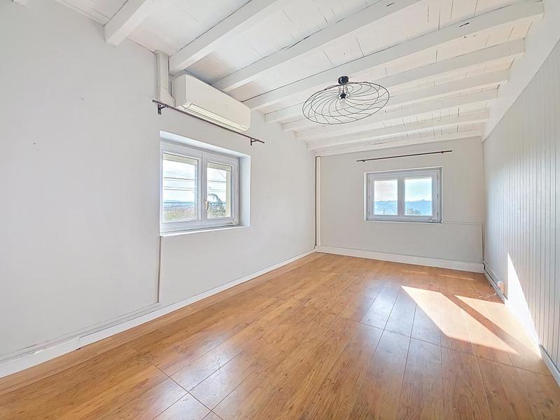 Maison - 172 m² - 5 pièces