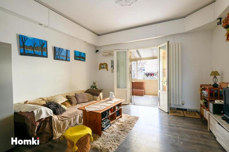 Appartement - 90 m² - 3 pièces