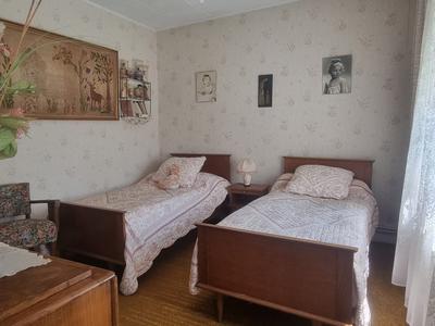 Maison - 98 m² - 4 pièces