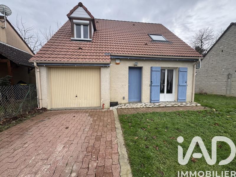 Maison - 93 m² - 4 pièces