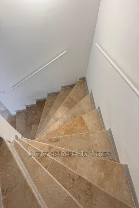 Villa - 90 m² - 4 pièces