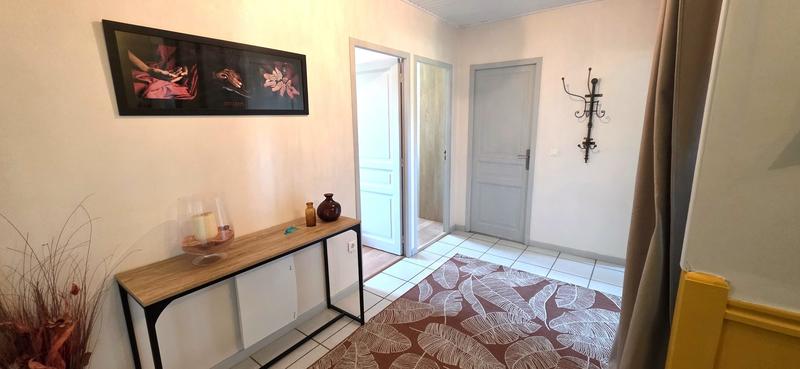 Maison - 180 m² - 7 pièces