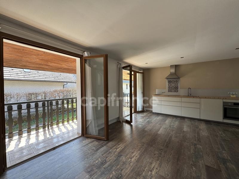 Maison - 145 m² - 6 pièces