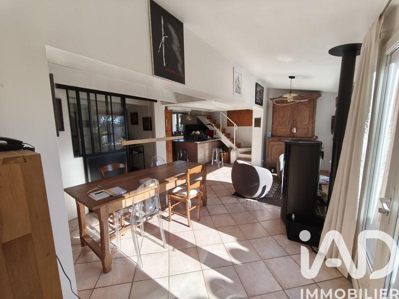 Maison - 121 m² - 5 pièces