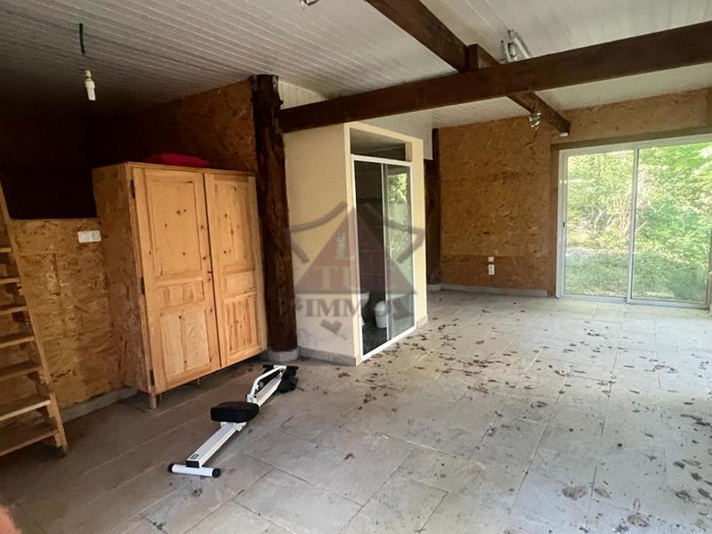 Maison - 365 m² - 21 pièces