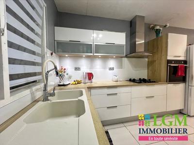 Maison - 81 m² - 4 pièces