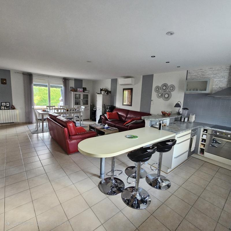 Maison - 110 m² - 6 pièces