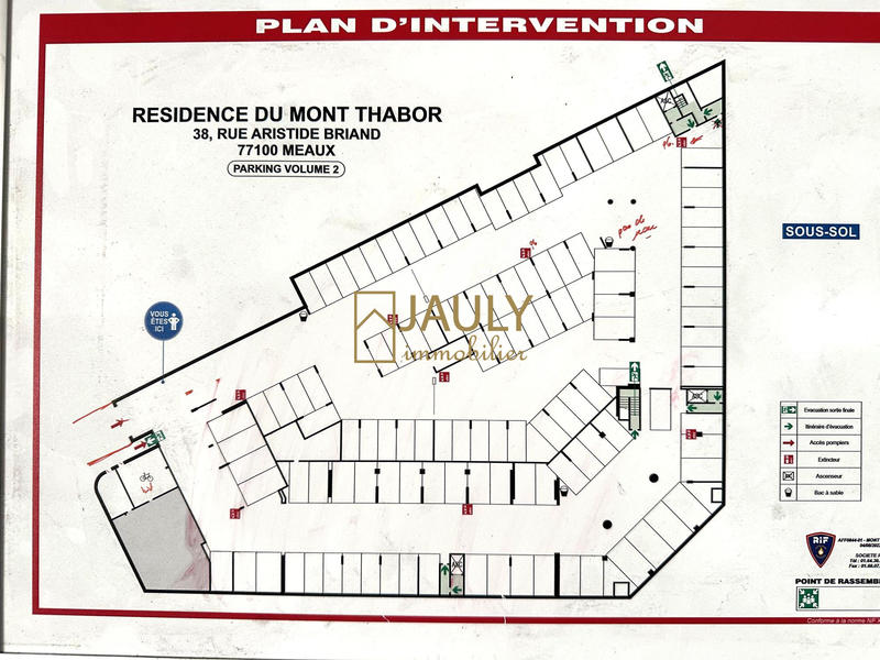 Bureau - 254 m² - 9 pièces