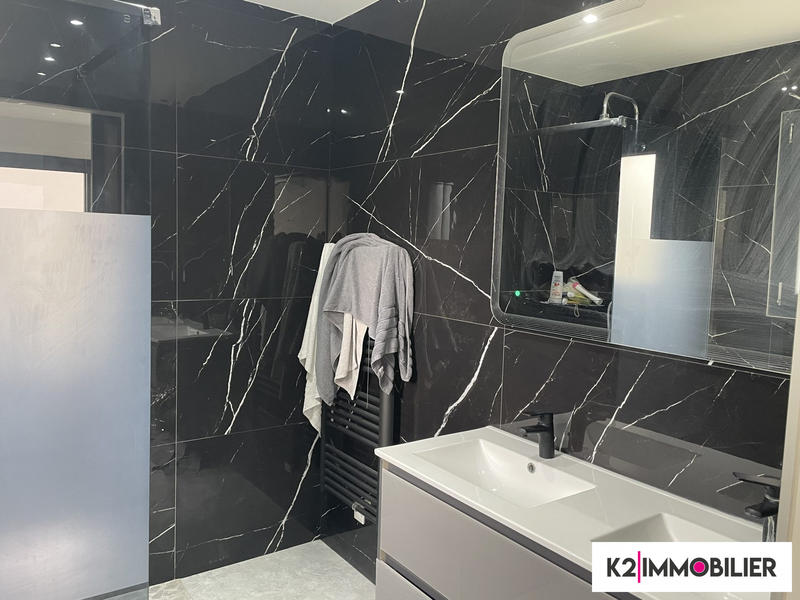 Villa - 143 m² - 5 pièces