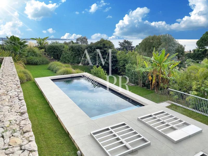 Villa - 220 m² - 6 pièces