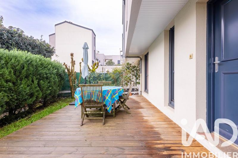 Appartement - 94 m² - 4 pièces