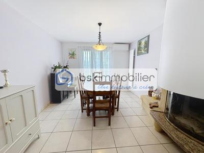 Propriété - 134 m² - 7 pièces