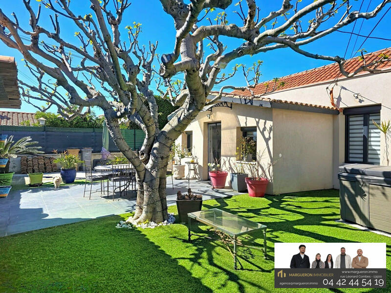 Maison - 95 m² - 3 pièces