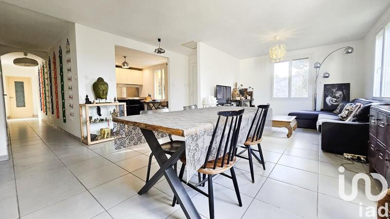 Maison - 94 m² - 4 pièces