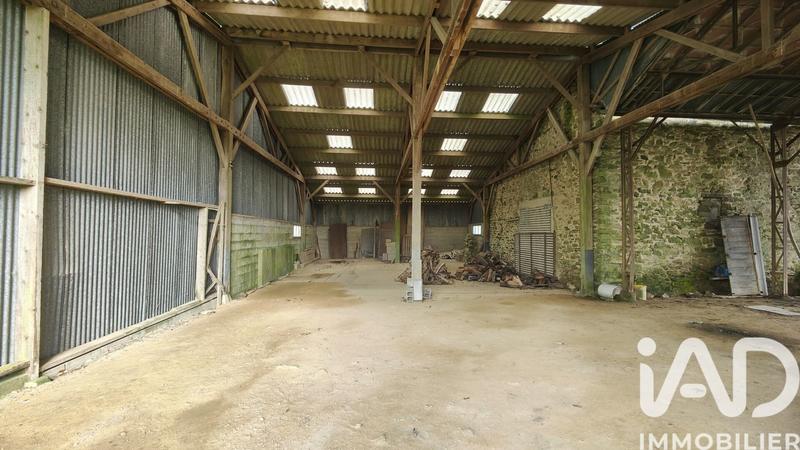 Maison - 150 m² - 2 pièces