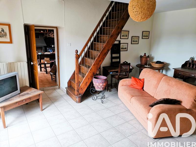 Maison - 188 m² - 8 pièces