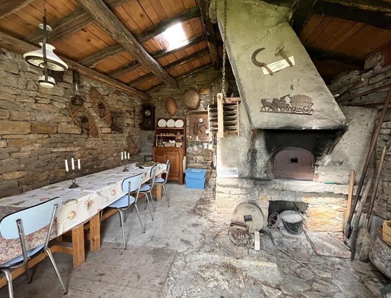 Maison de village - 234 m² - 12 pièces