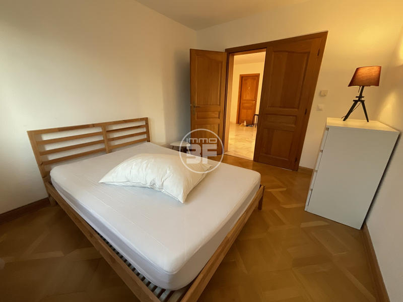 Appartement - 85 m² - 3 pièces