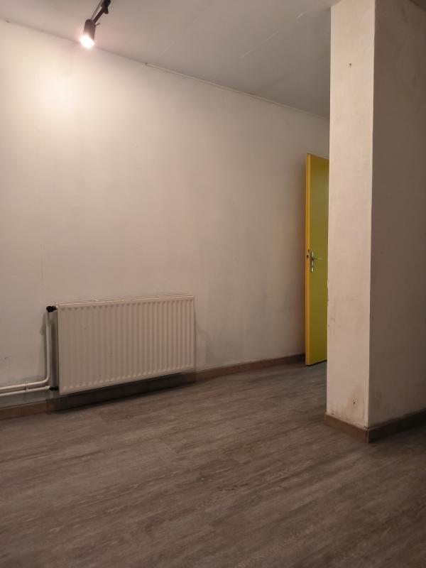 Bureau - 97 m² - 4 pièces