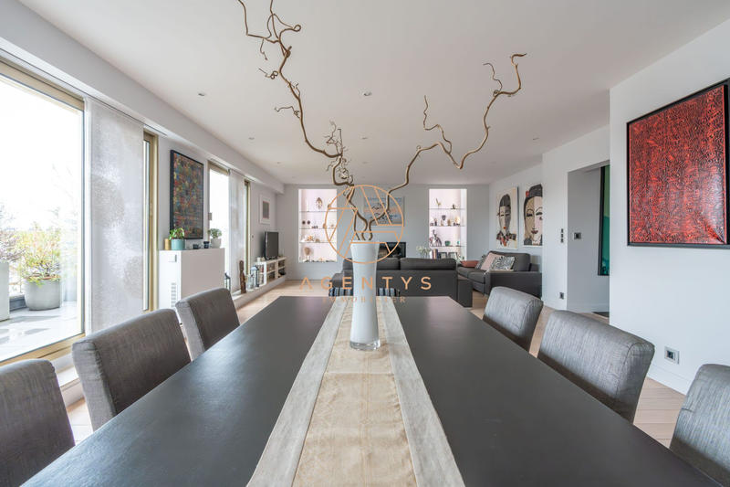 Appartement - 139 m² - 5 pièces