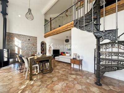 Maison - 168 m² - 6 pièces