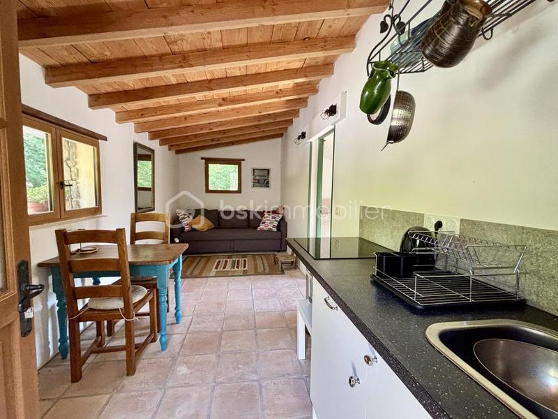 Propriété - 170 m² - 7 pièces