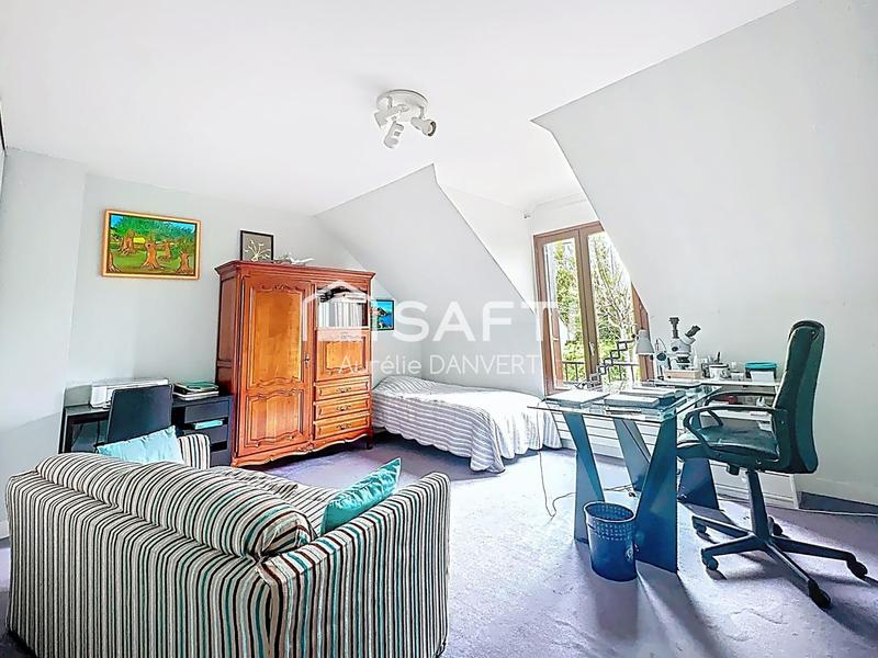 Maison - 171 m² - 7 pièces