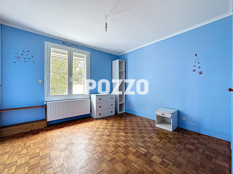 Maison - 90 m² - 6 pièces