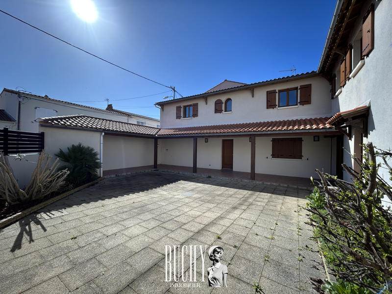 Maison - 138 m² - 5 pièces