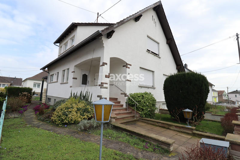 Maison - 184 m² - 6 pièces